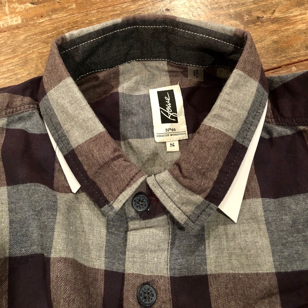 Howe Plaid Button Down - Picture 3 of 4
